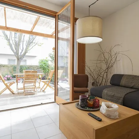 Apartment Cado Garden
