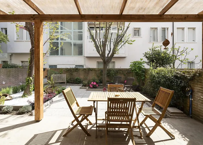 Ca'do Garden شقة *